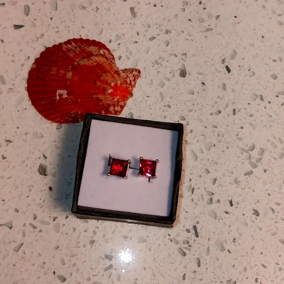 NWT! Custom Made Stamped 925 Priness Cut Ruby Stud Earrings. - Picture 3 of 5